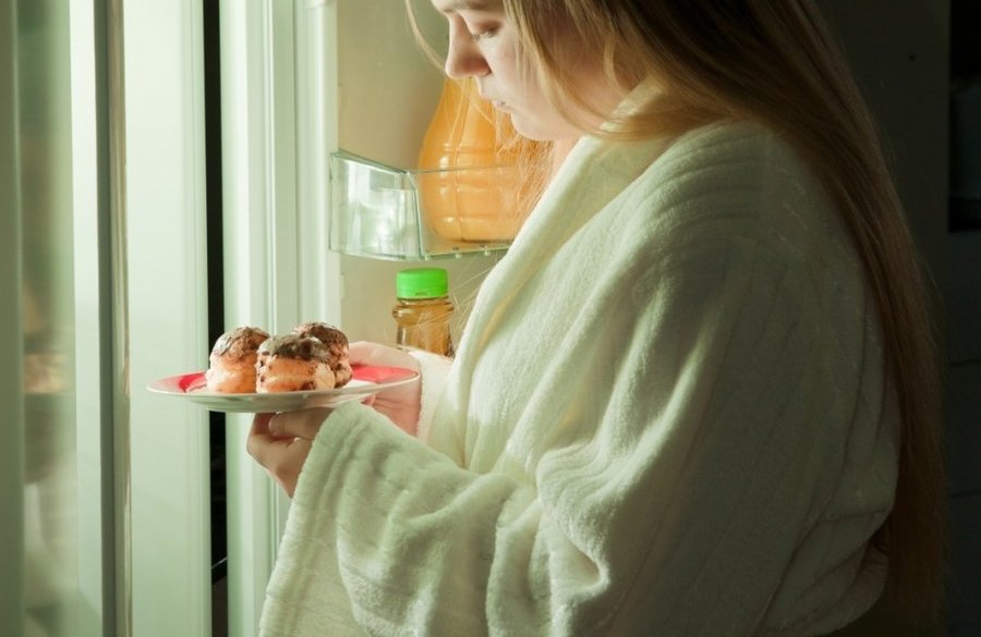 Как побороть пищевую зависимость самостоятельно Фото девушки