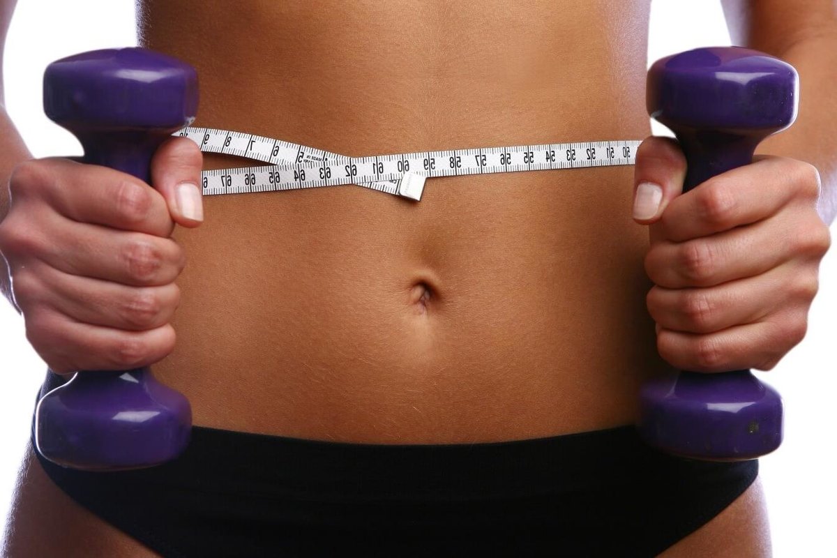 Эффективные упражнения для похудения для начинающих женщин: тренировки на дому