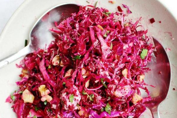 Диетический салат из свеклы – очень вкусные рецепты